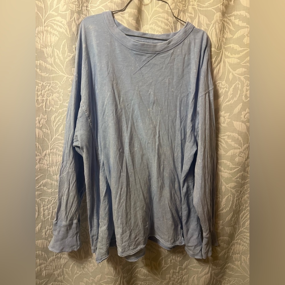 aerie Light Blue Long Sleeve Crewneck Tee